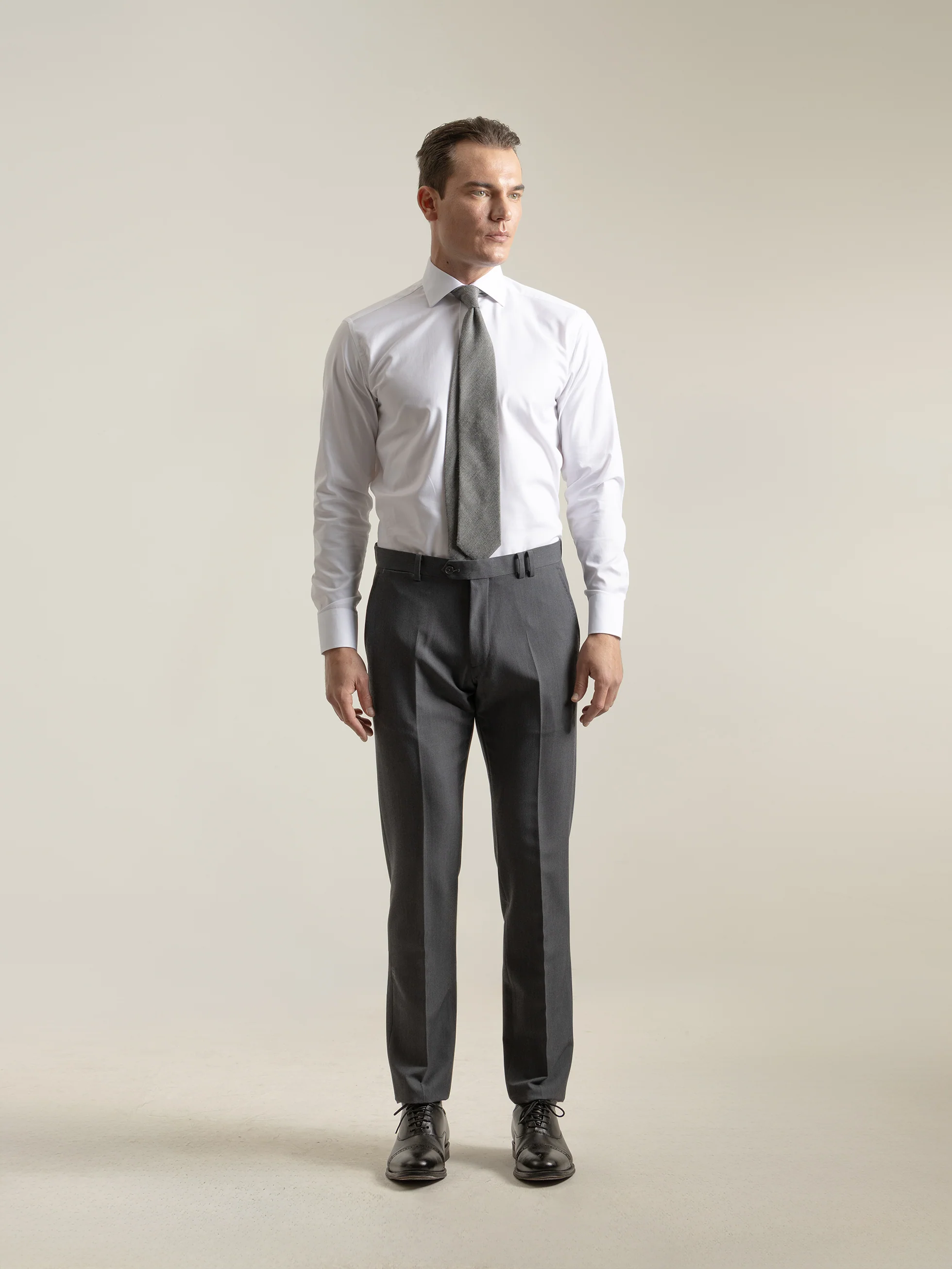 PANTALÓN NON IRON GRIS - Image 3