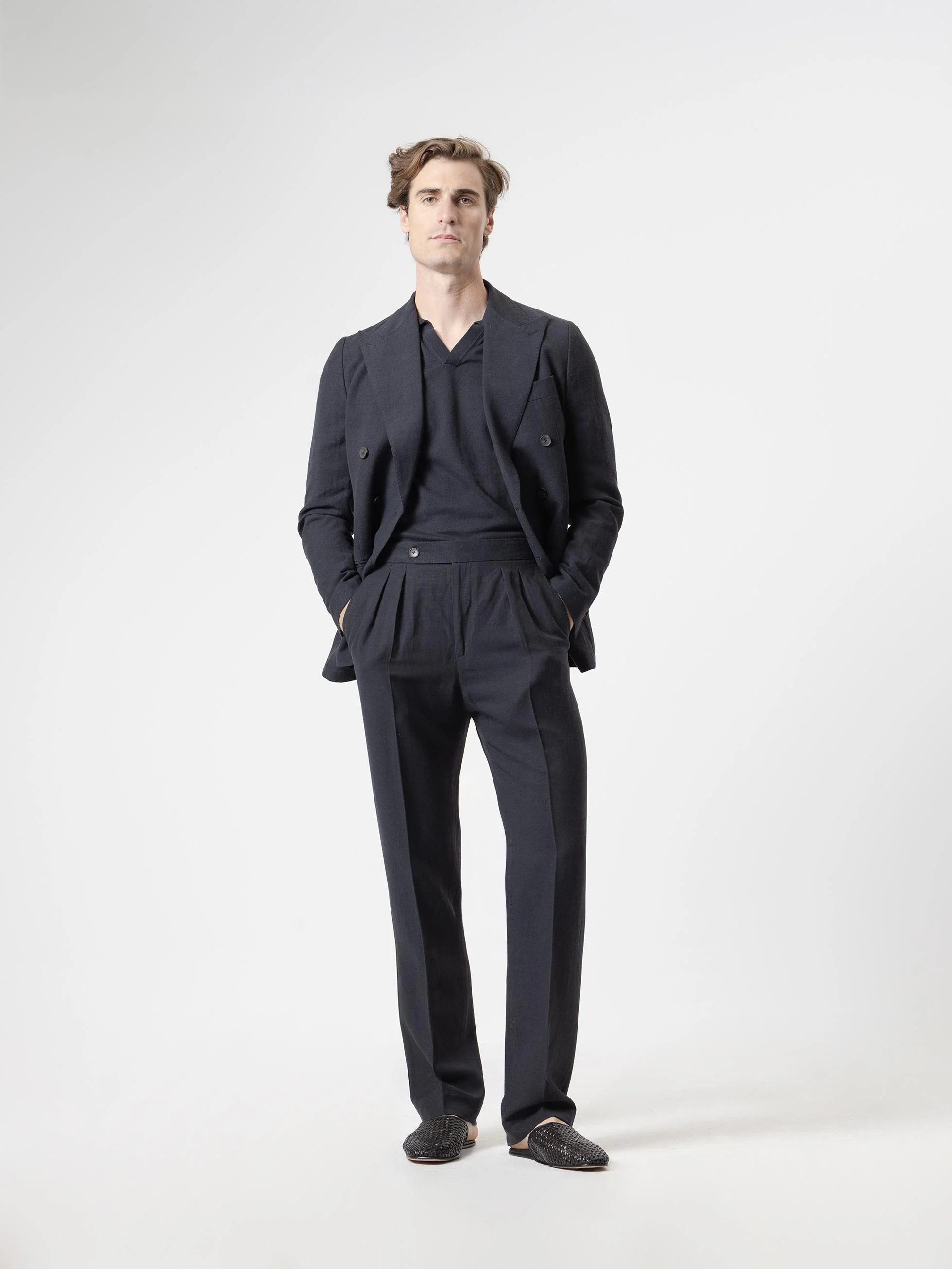 PANTALÓN LINO RELAXED FIT AZUL MARINO - Image 4