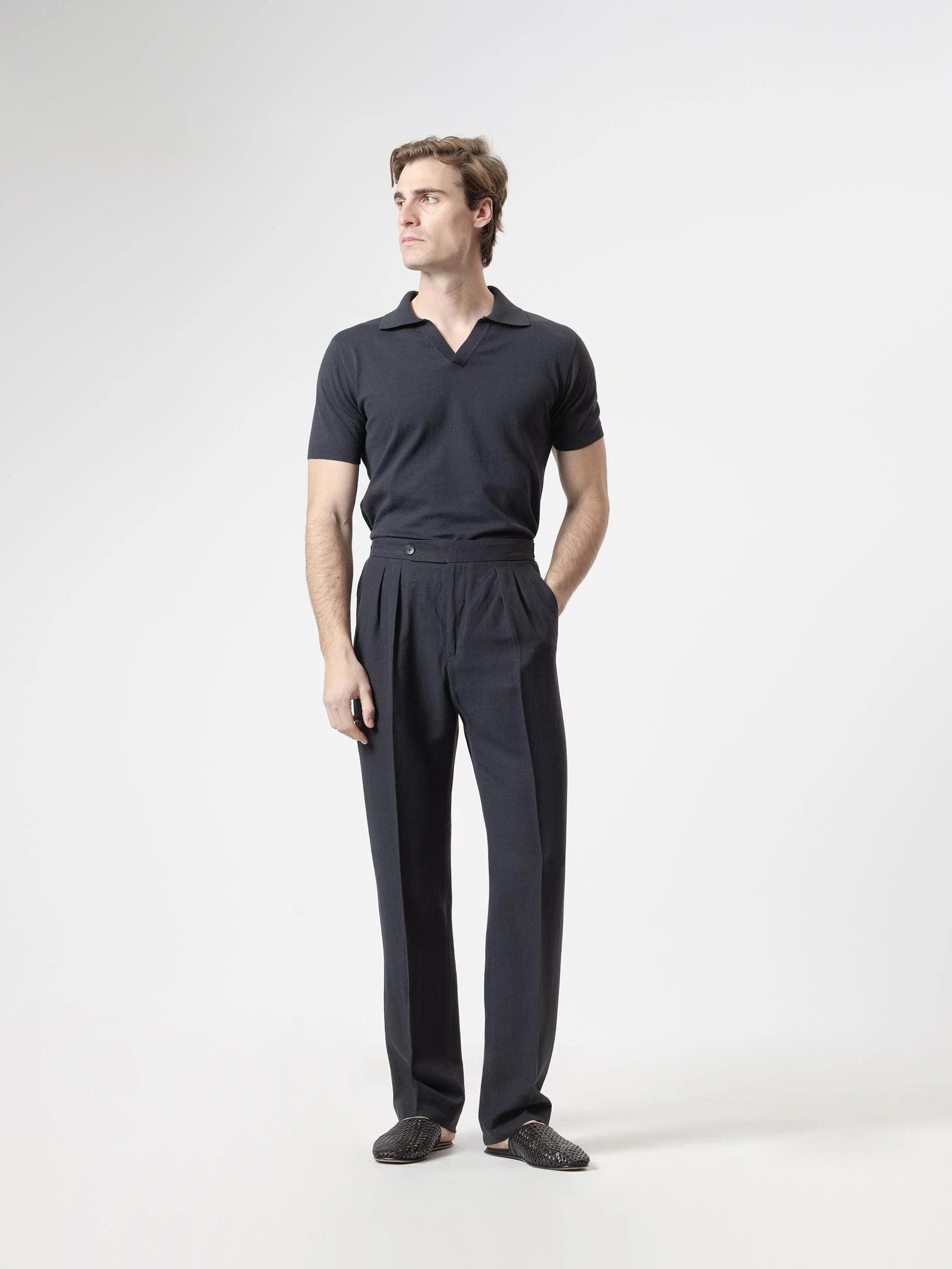 PANTALÓN LINO RELAXED FIT AZUL MARINO - Image 5