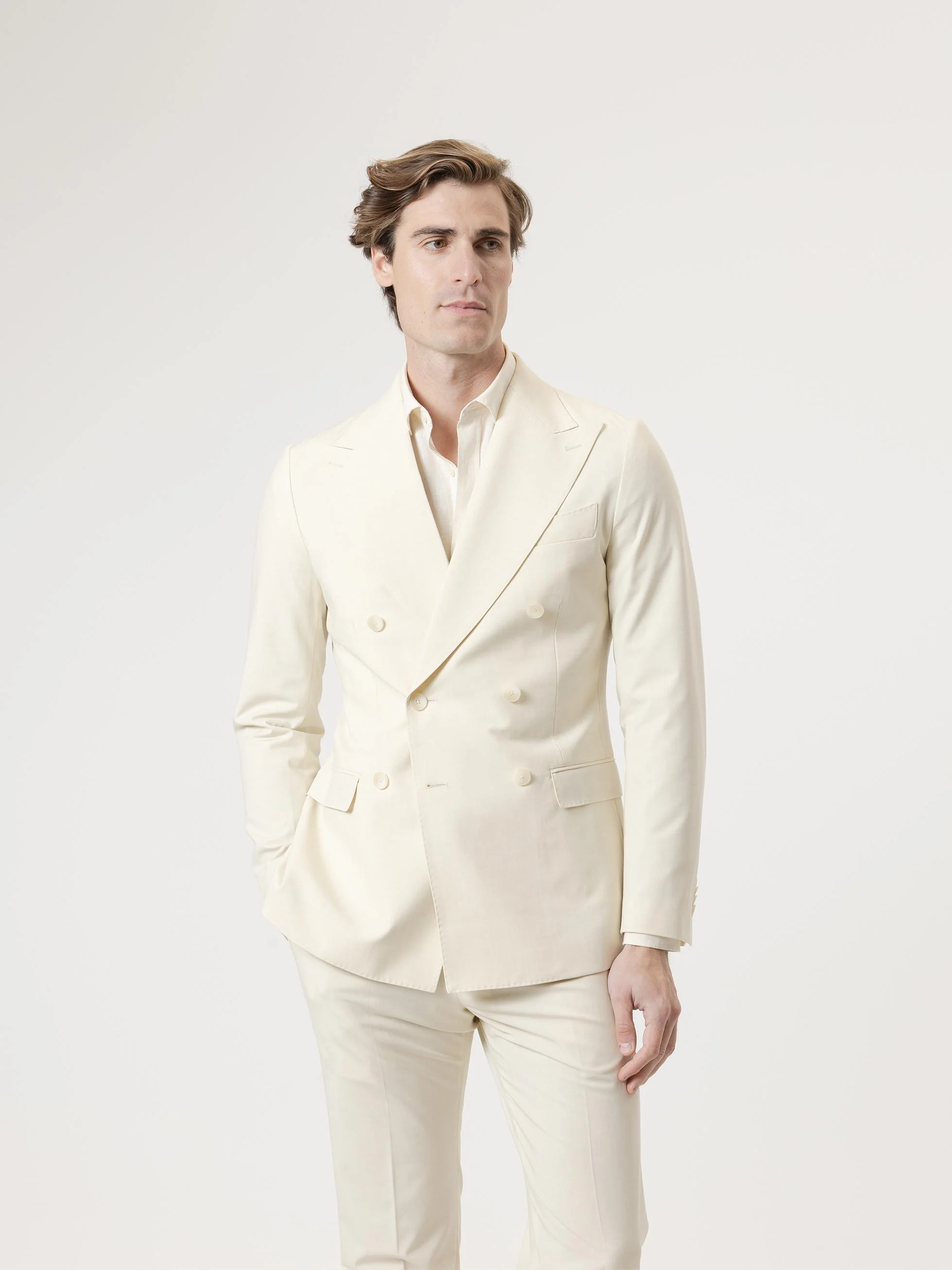 TRAJE CRUZADO CRUDO - Image 3