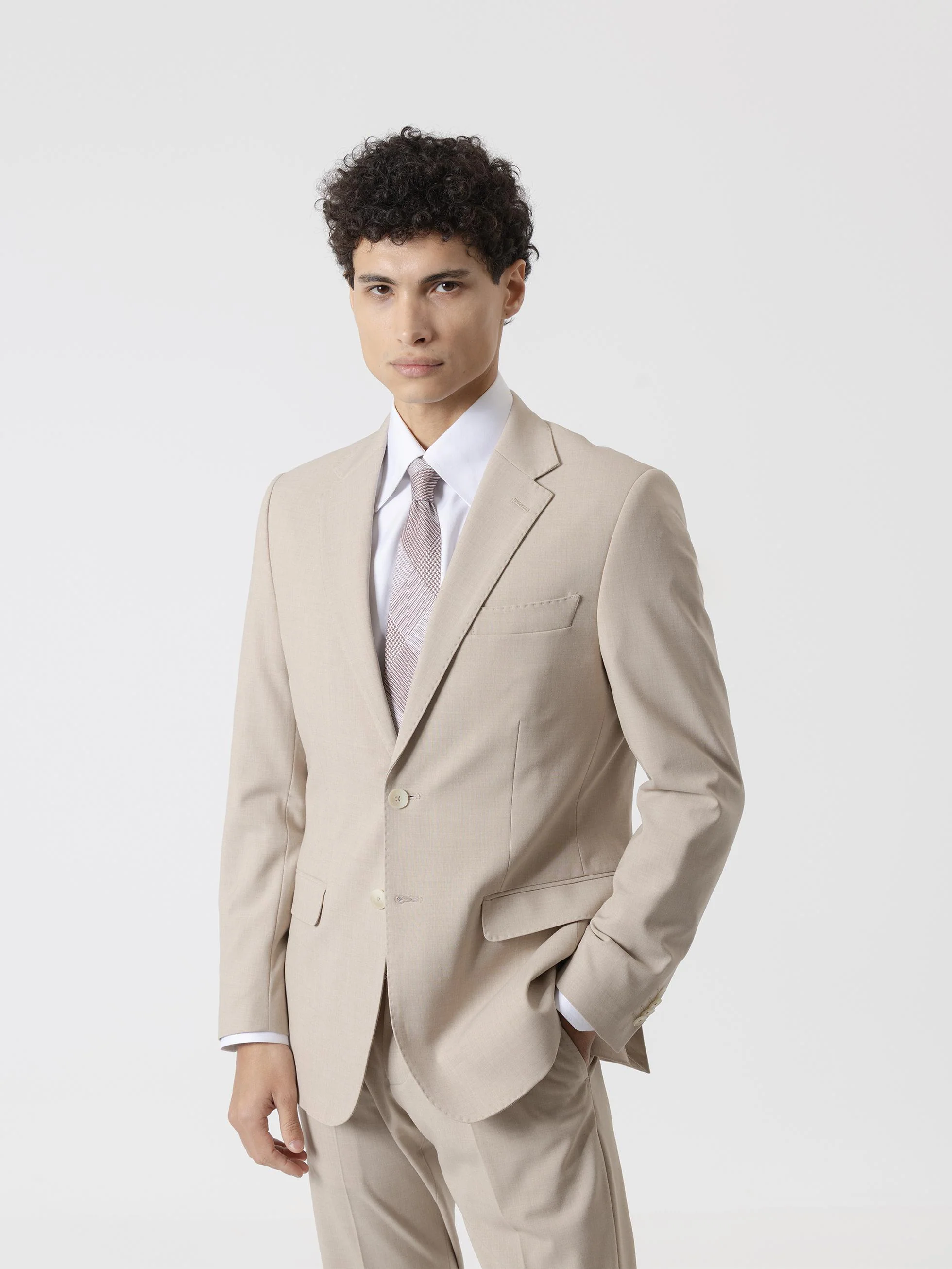 TRAJE LANA ARENA - Image 3