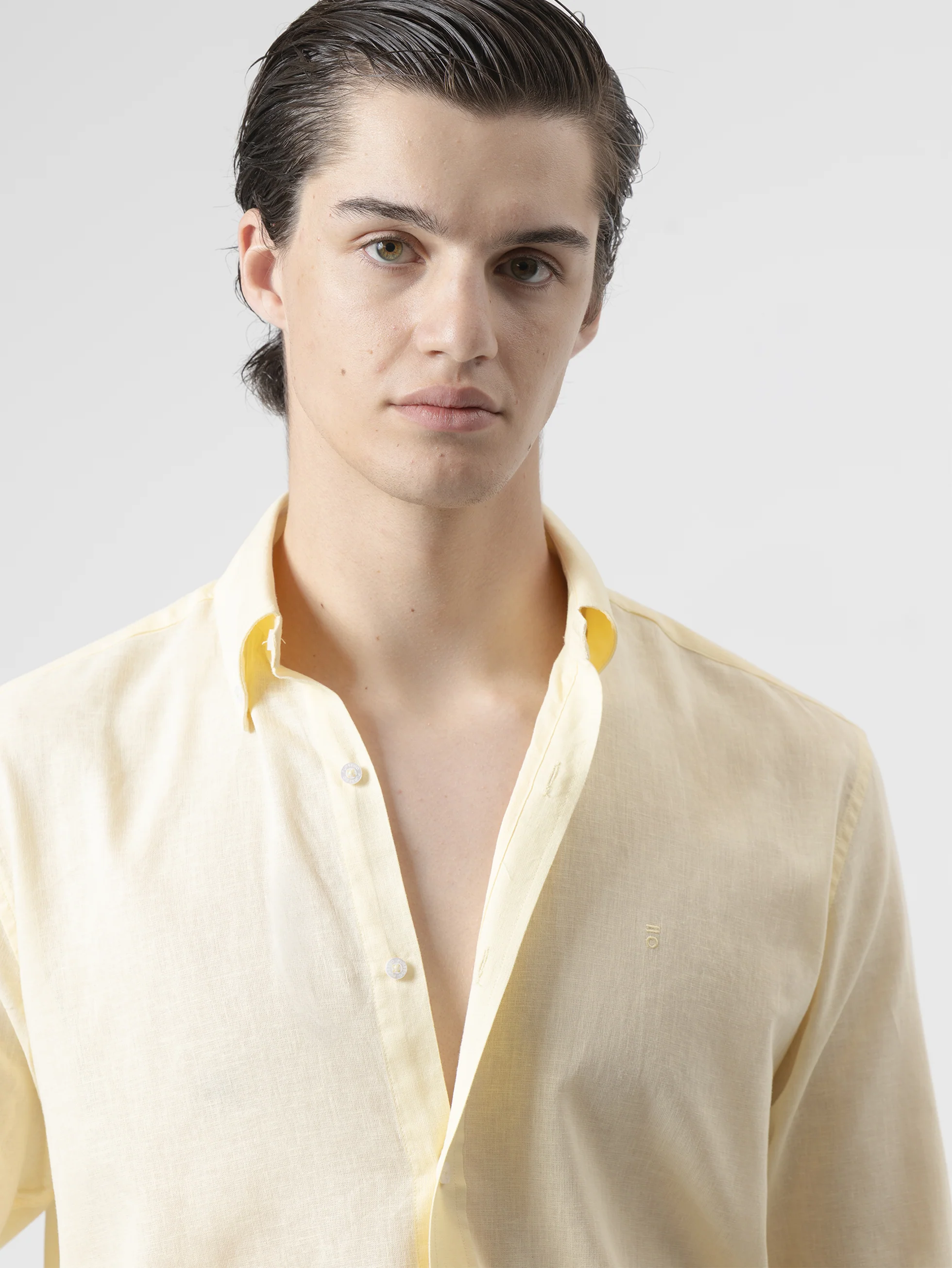 CAMISA LINO AMARILLA - Image 2