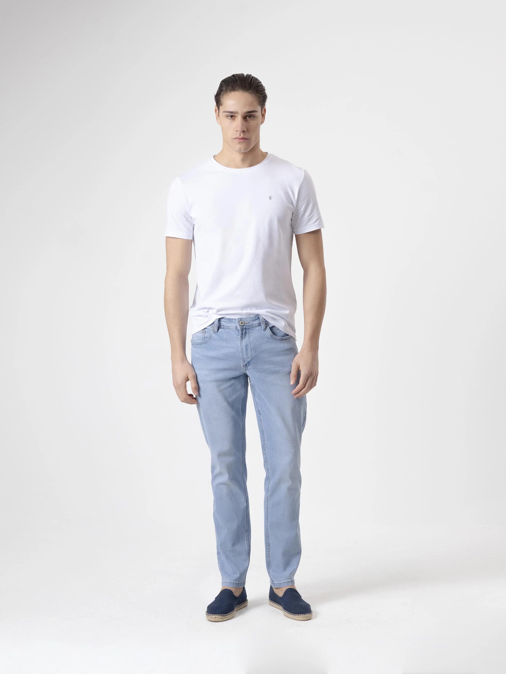 JEANS SLIM FIT AZUL CLARO - Image 4