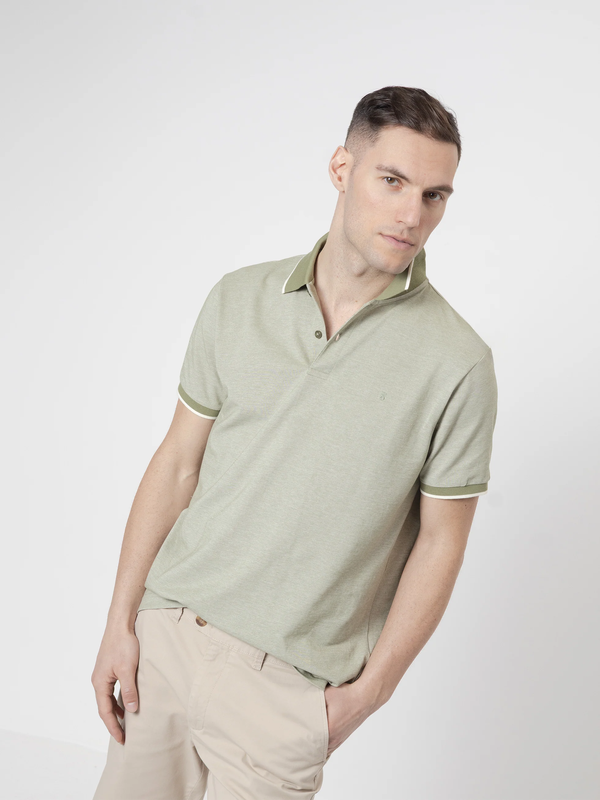 POLO CUELLO CONTRASTE VERDE - Image 4