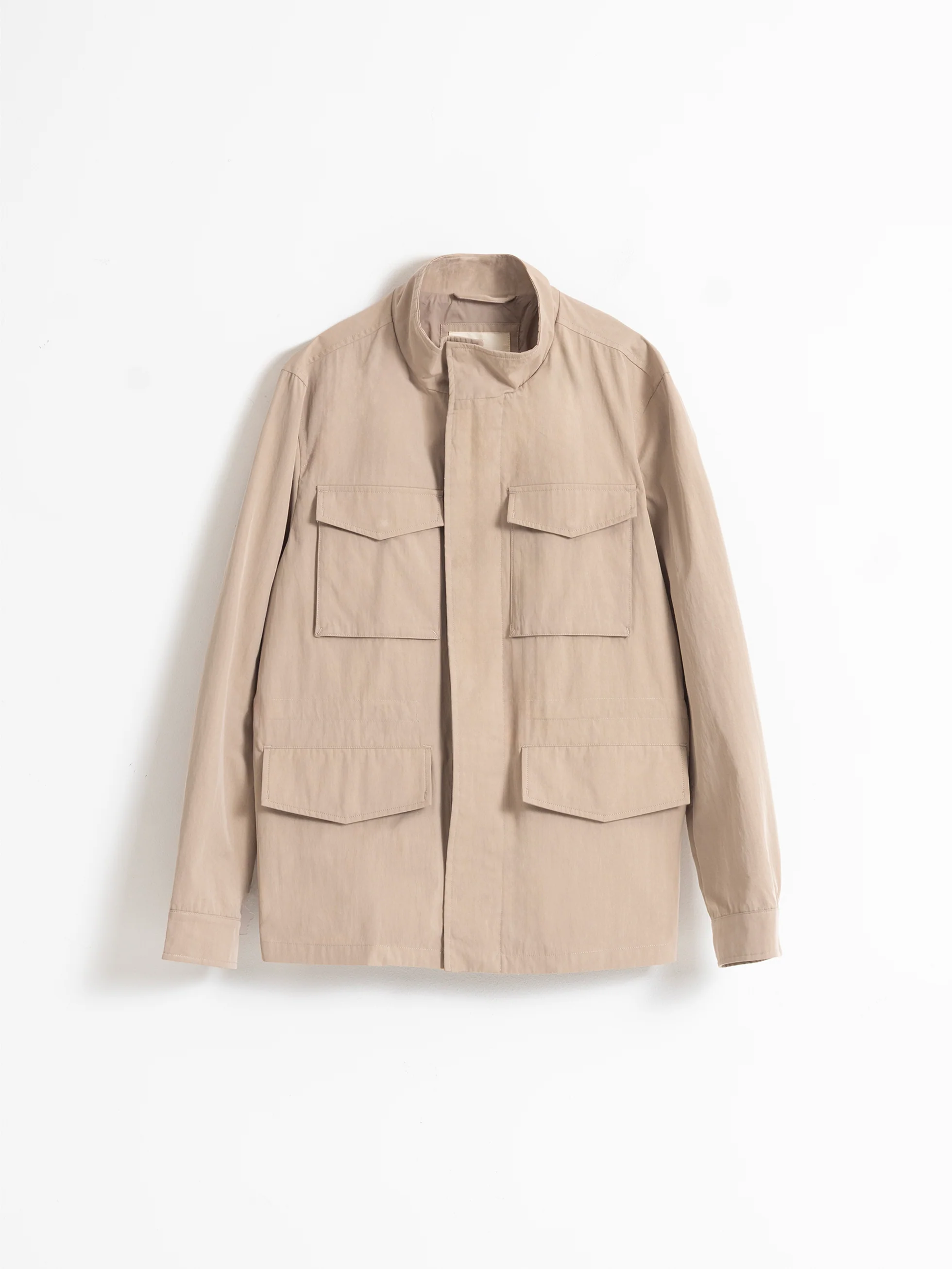 CHAQUETA MULTIBOLSILLOS ARENA