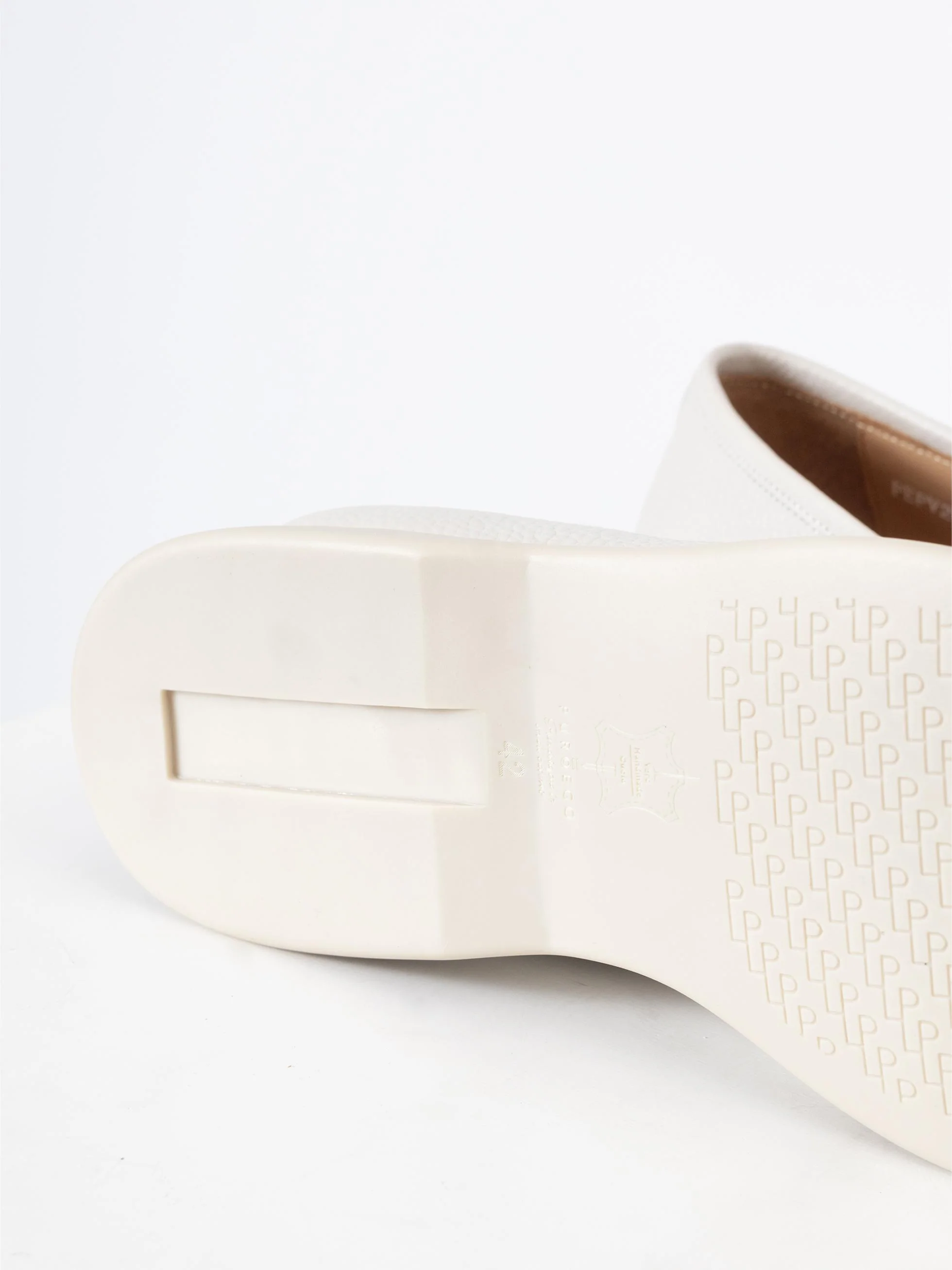 MOCASIN ANTIFAZ PIEL CRUDO - Image 4
