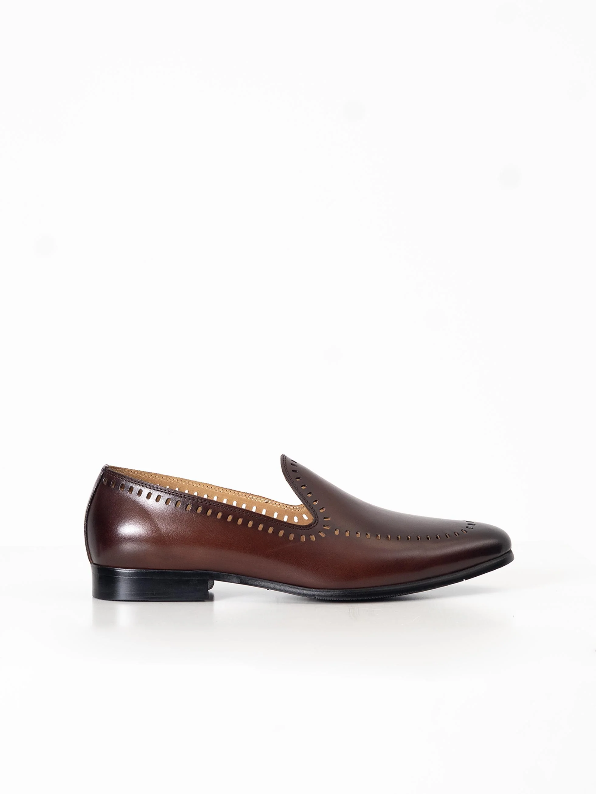 MOCASIN TROQUELADO PIEL