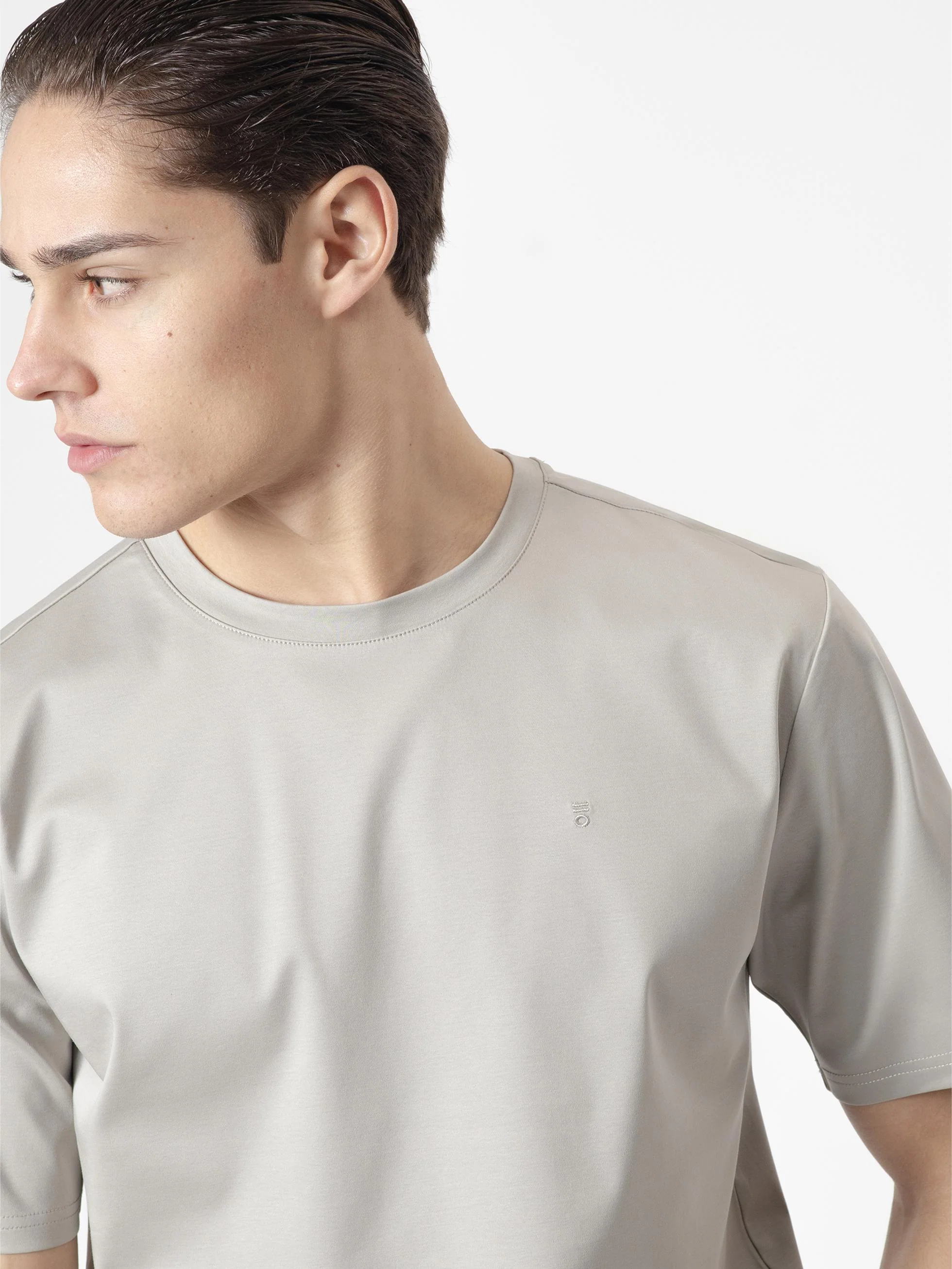 CAMISETA OVERSIZE INTERLOCK LIQUEN - Image 2
