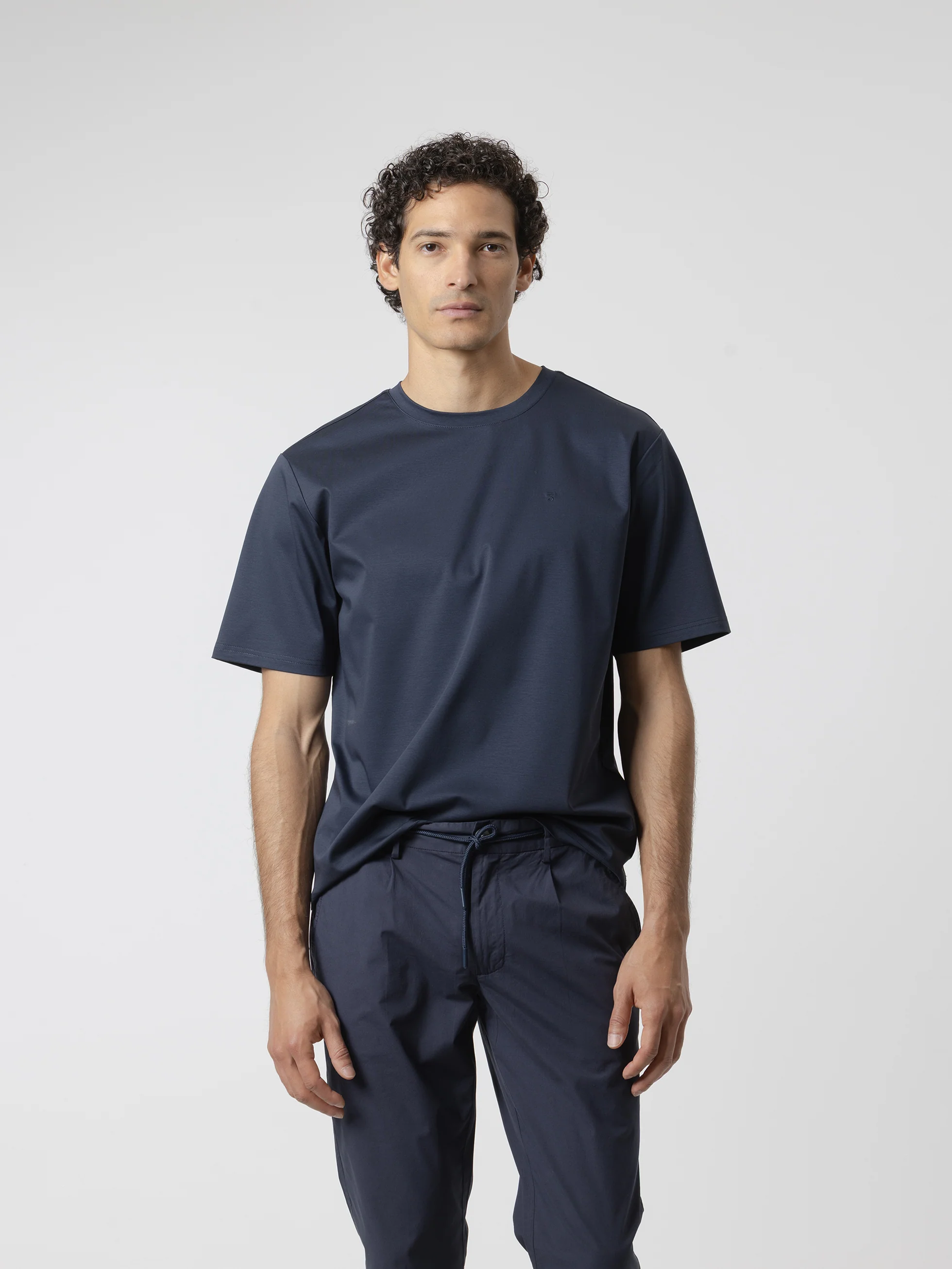 CAMISETA OVERSIZE INTERLOCK MARINO - Image 3